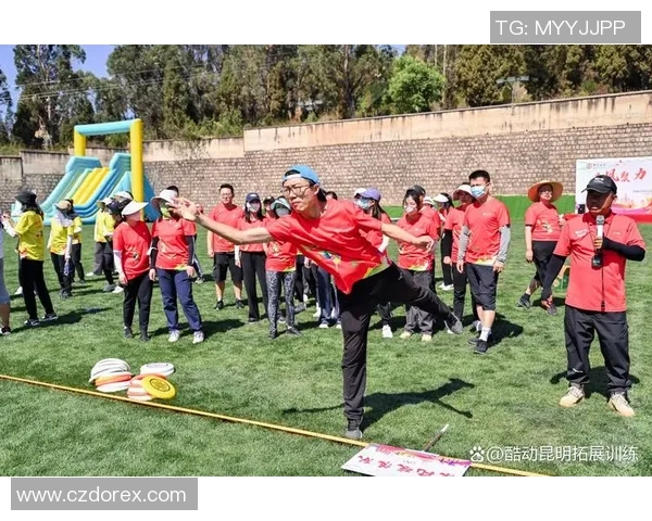 飞盘竞技的魅力：深入了解深圳飞盘队的团队协作与精神风貌