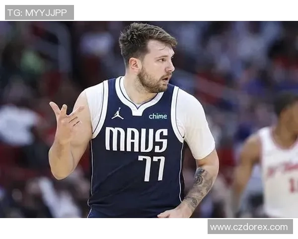 东契奇狂砍73分刷新现役最高纪录独行侠力克太阳终结其11连胜之旅